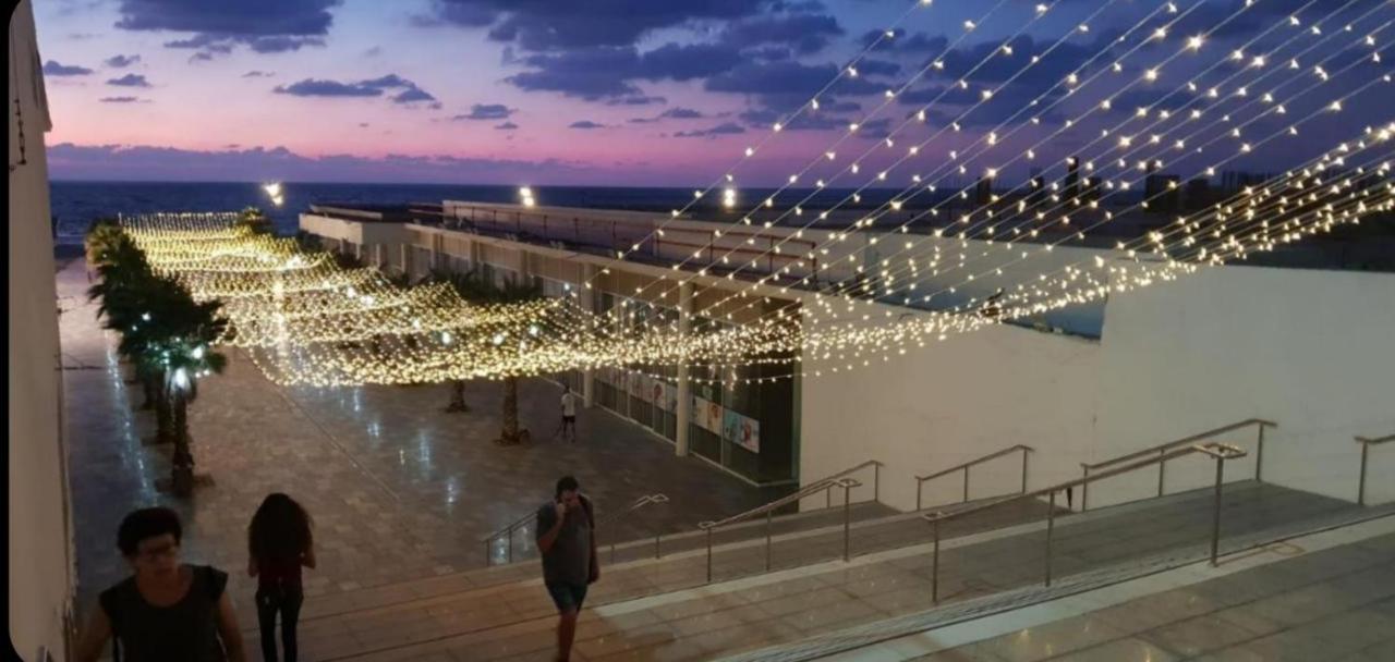 Beachfront Studio Apartment Bat Yam 412 外观 照片