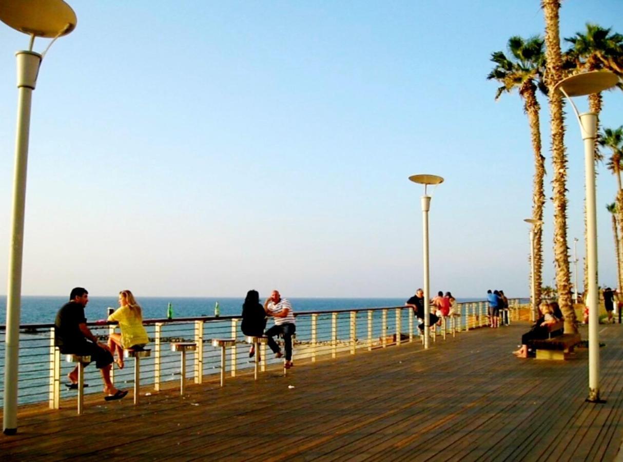 Beachfront Studio Apartment Bat Yam 412 外观 照片