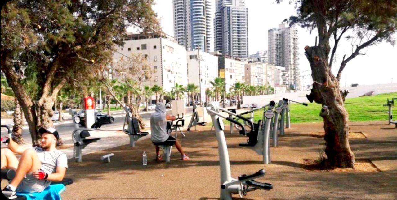 Beachfront Studio Apartment Bat Yam 412 外观 照片