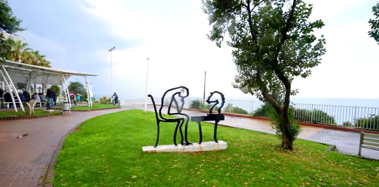 Beachfront Studio Apartment Bat Yam 412 外观 照片